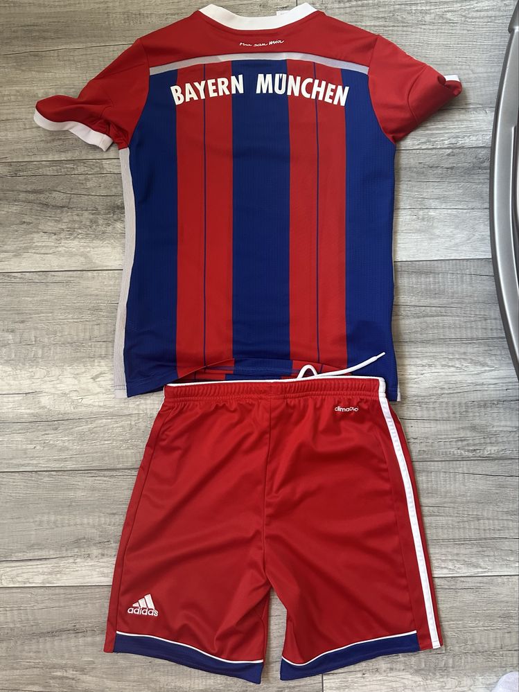 Детски футболен екип Adidas