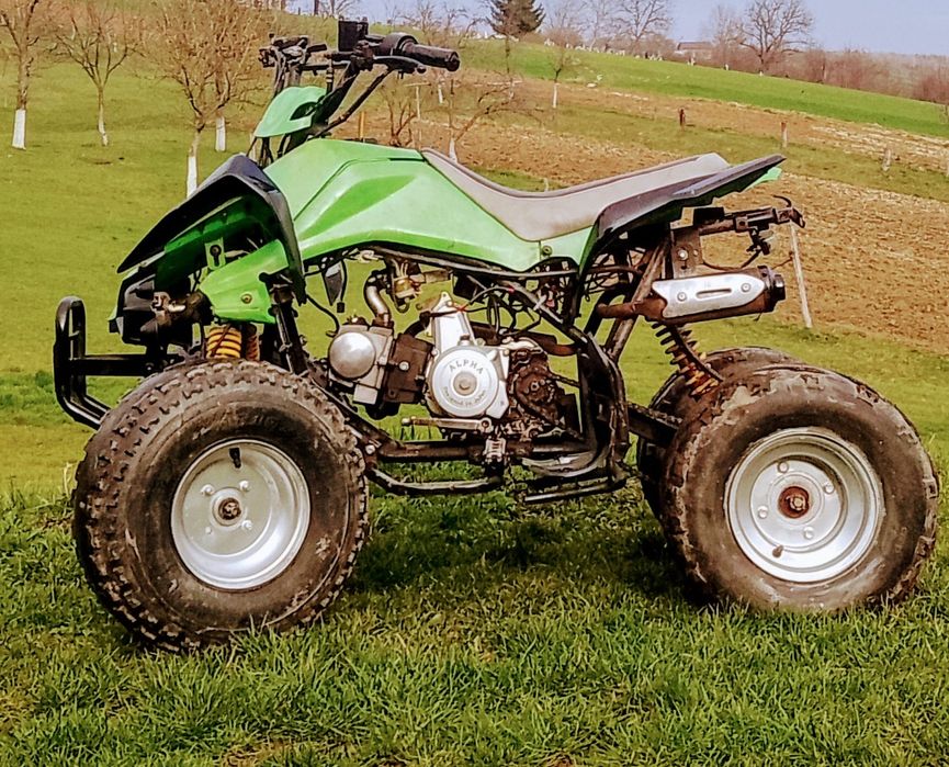 ATV Kawasaki 125cc/ schimb cu scuter 49cc 2t