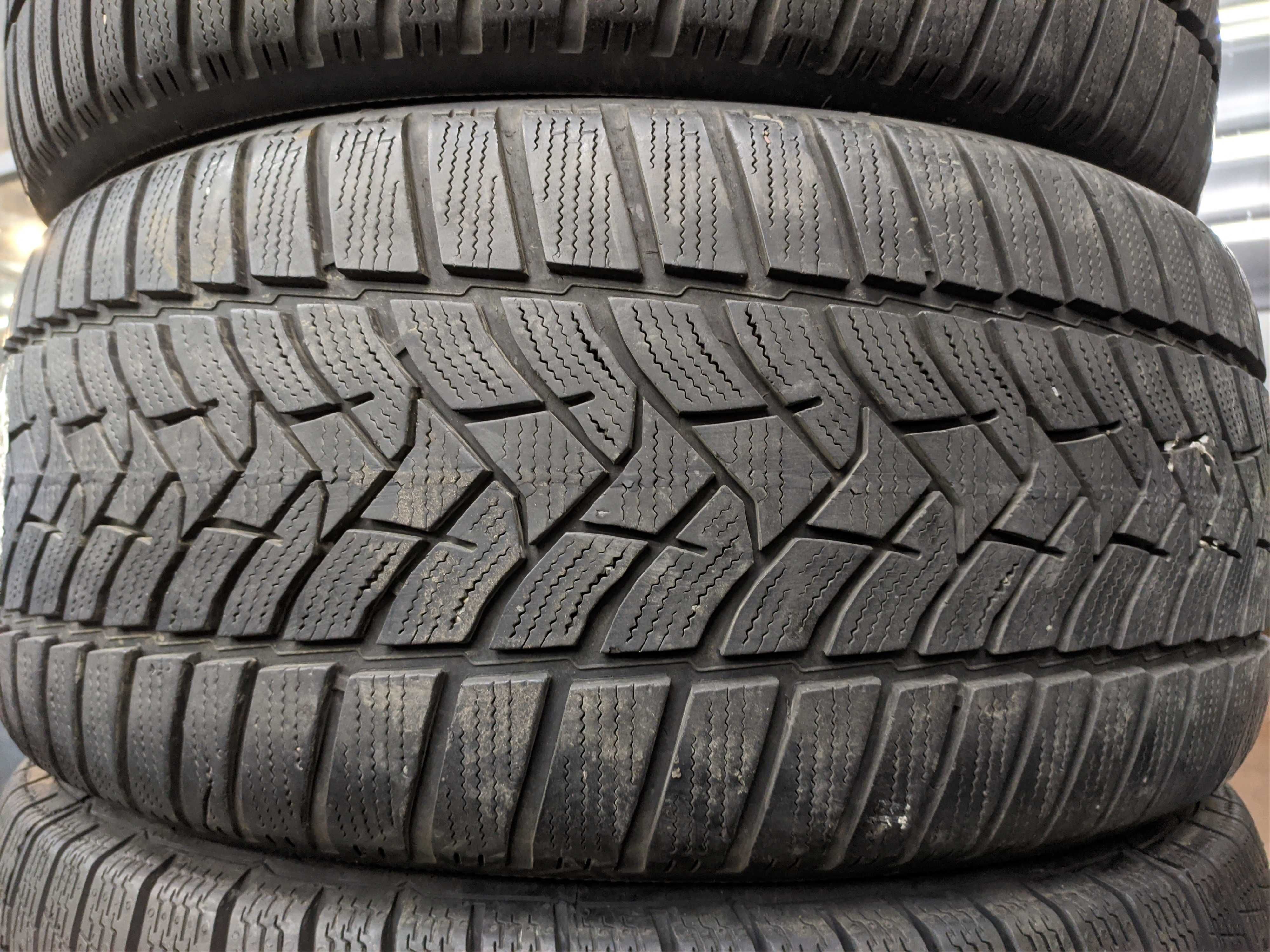 2бр Зимни гуми 255 45 18 - Dunlop