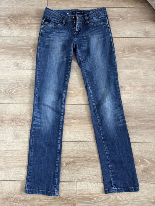 Blugi drepti marimea S