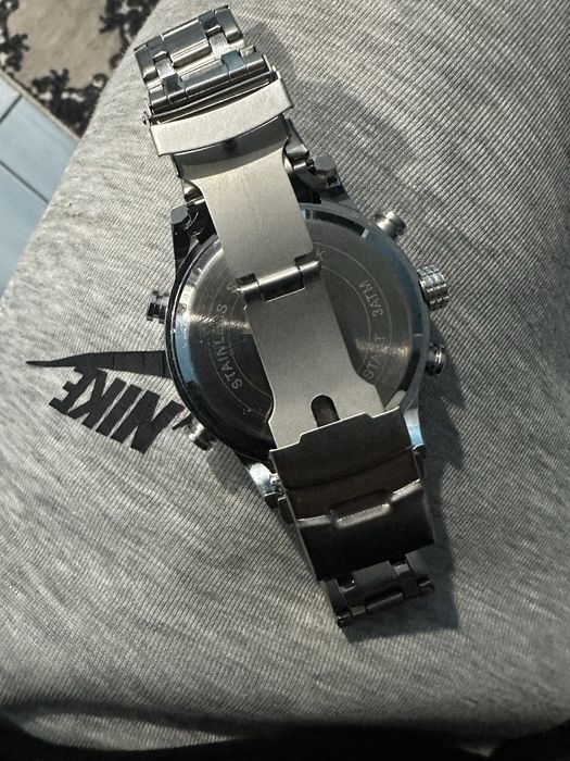 Ceas  AG stainless steel back, rezistent la apa