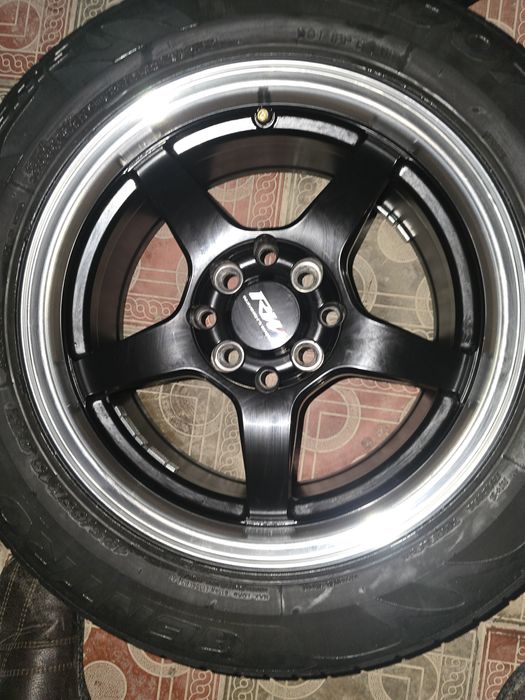 Diska R15 sportivni  pawti yangi