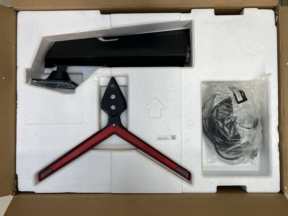 LG UltraGear 27 2k 2560 x 1440 Nano IPS 144Hz 1ms Gaming Монитор