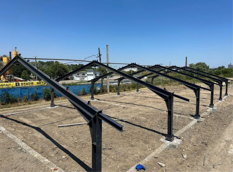 Vand Hala Metalica COMPLETA cu panouri sandwich la PRET bun