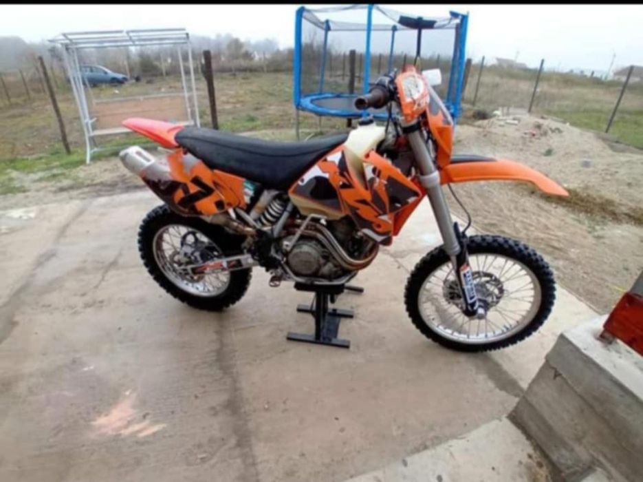Dezmembrez ktm 400 exc orice piesa disponibila chiuloasă cilindru