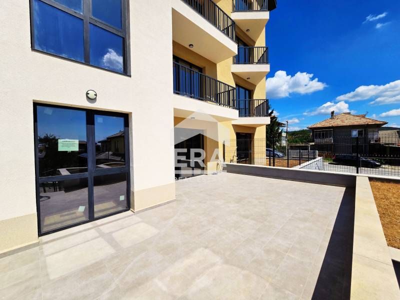 Продава се Двустаен апартамент в Варна, Виница - 72 кв.м за 1875 €/кв.м - Снимка #6