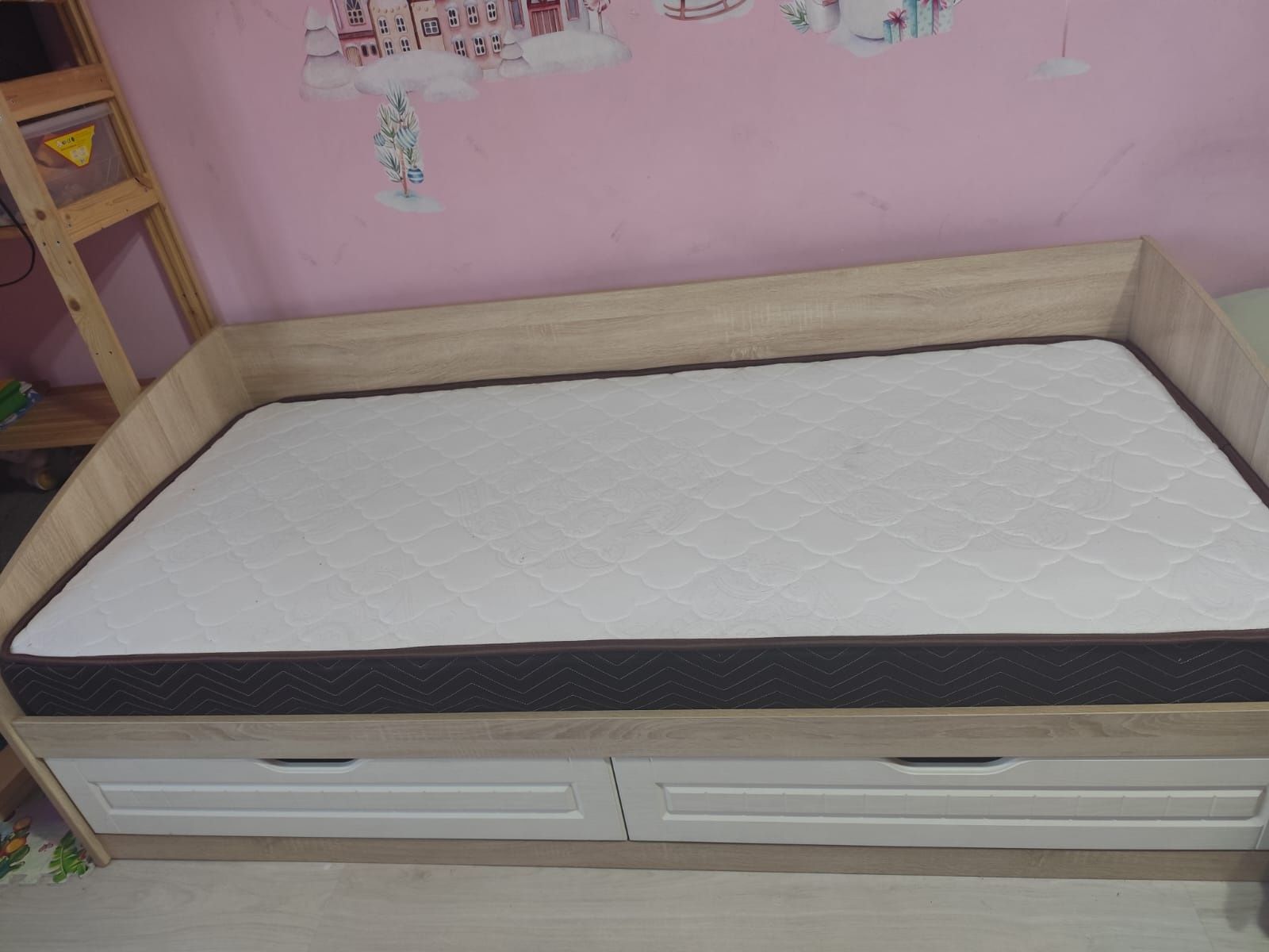 Продам детскую кровать