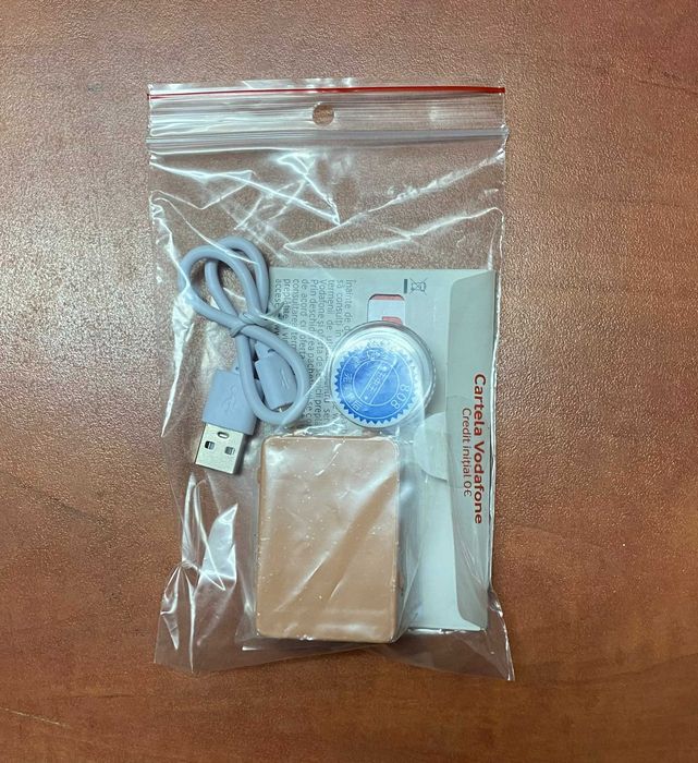 Casca japoneza de copiat cu cutiuta GSM ( raspunde automat ) handsfree