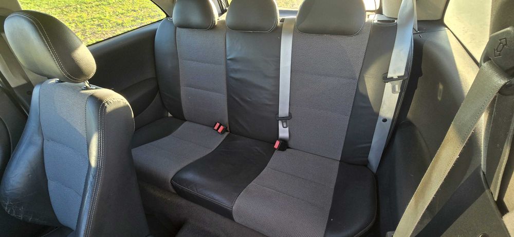 Vand Opel Corsa 1.4 Automat