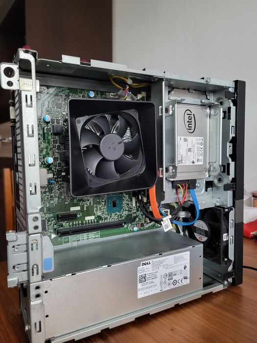 Vand sau schimb dell vostro 3268