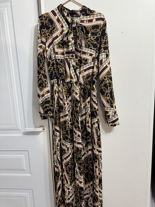 Продам новые платья!