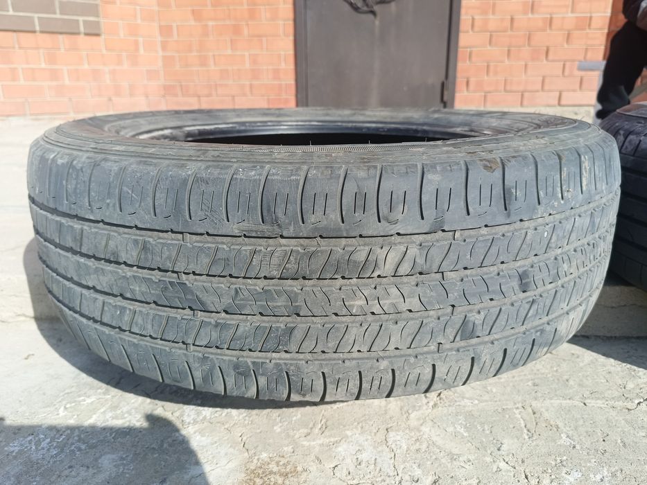 Шина Bridgeston 225.60.R18. 1шт. Шина Goodye 225.60.R18.1штar