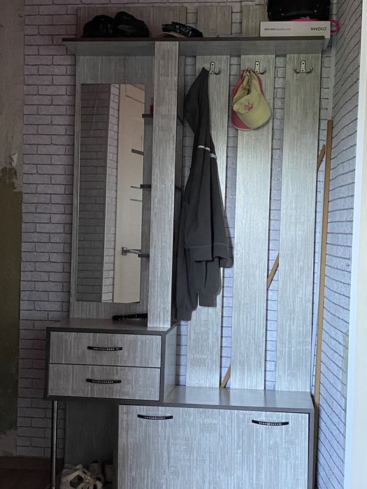 Продается прихожая