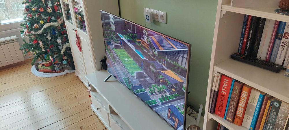 Panasonic 4K ULTRA HD LED Smart TV TC-49FX700