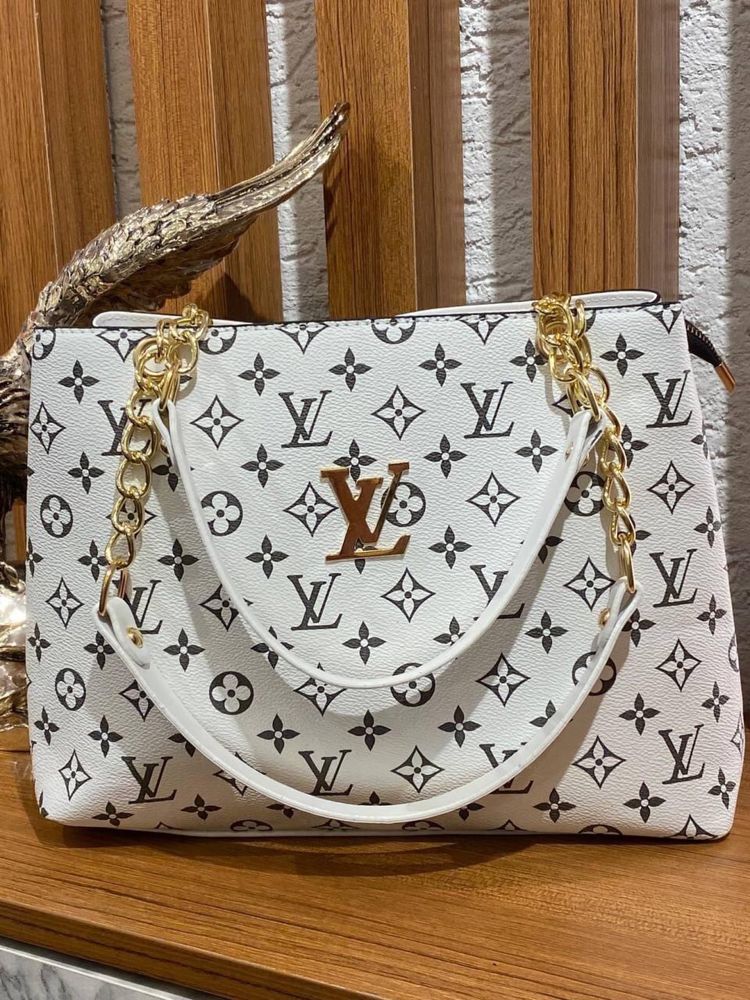 Дамски чанти Louis Vuitton