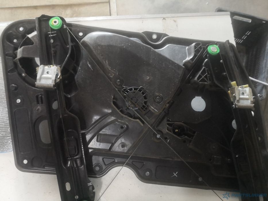 Macara geam electric dreapta fata VOLKSWAGEN GOLF VI (5K1) [ 2008 - 20