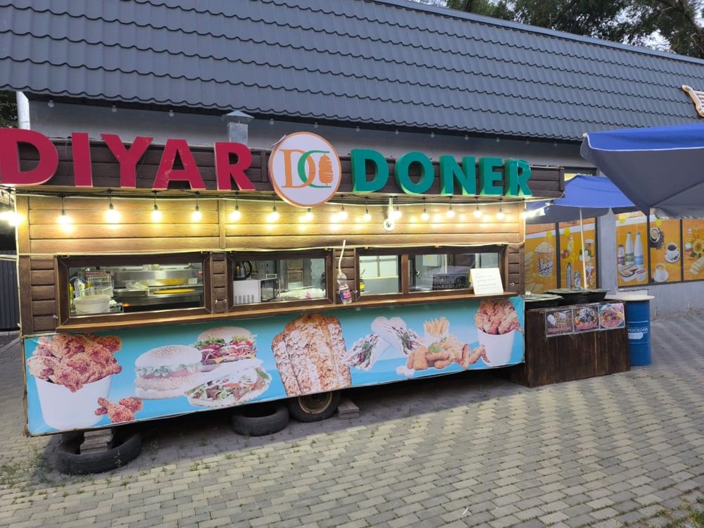 Срочно продам будку донерную
