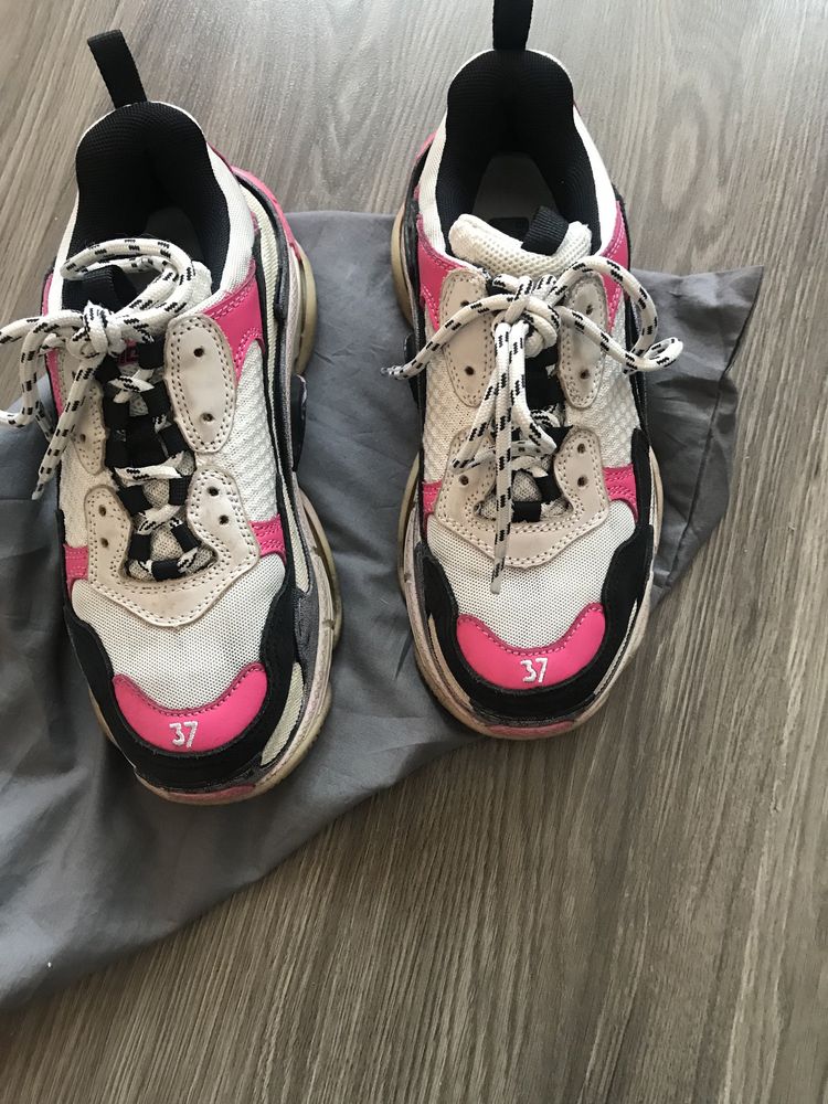 Balenciaga Triple S 37, Nike, Lacoste, Guess, Michael Kors, Dsquared 2