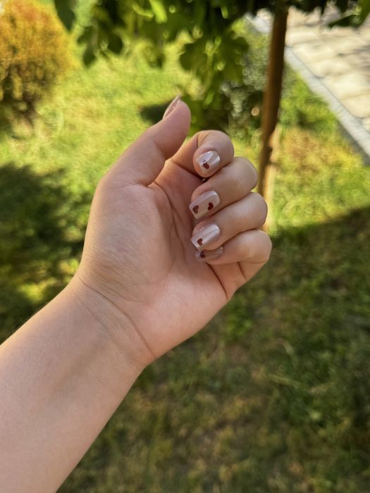 Kop marotabalik tirnoqlar