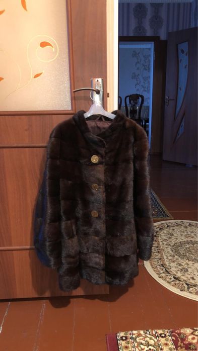 Продается шуба норковая, коричневый