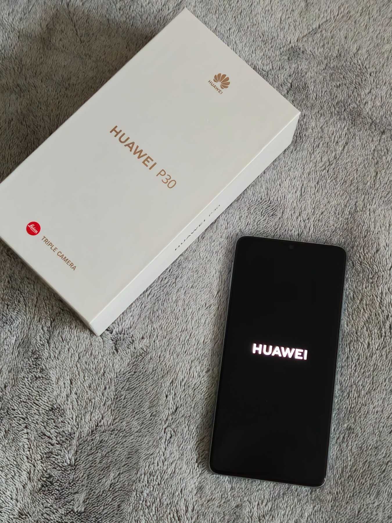 Huawei P30, 128GB, Две SIM карти, 40MP, Breathing Crystal