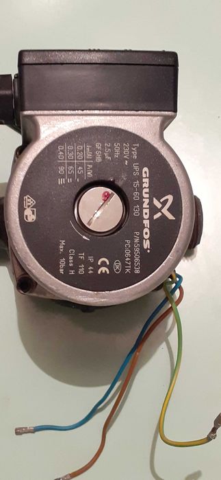 Pompa GRUNDFOS tip UPS 15-60 130 2,5µF GF SHB – 1