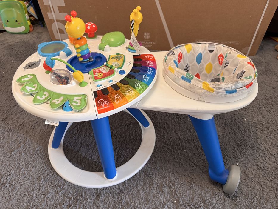 Centru de activitati 4 in 1 Around We Grow, Baby Einstein