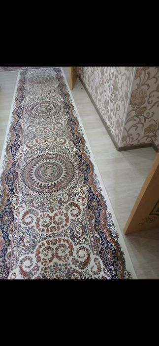 Еки болек сатылады килем