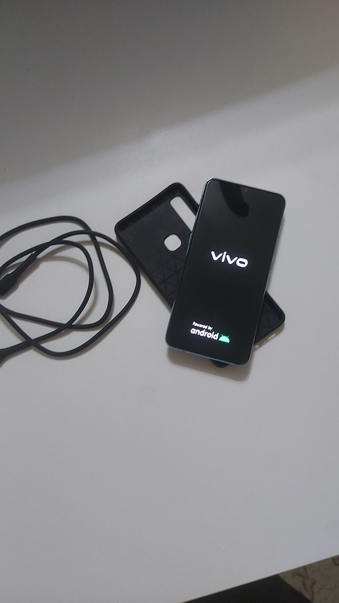 Vivo 128 гега озу 6