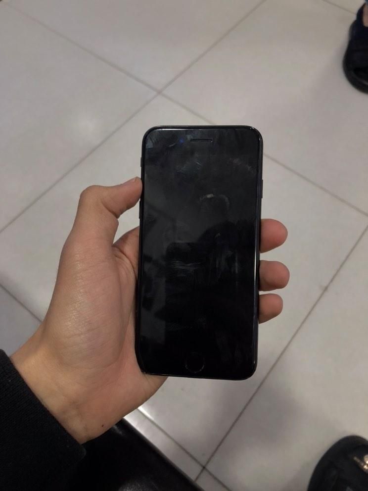 iPhone 7 128 gb karopka bor