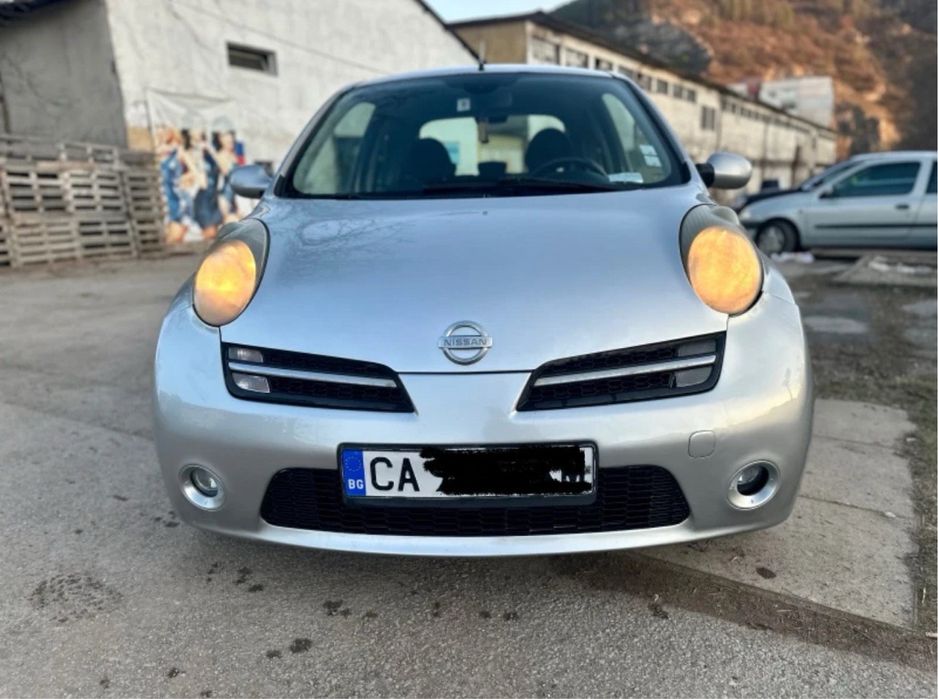 Кола Nissan -micra