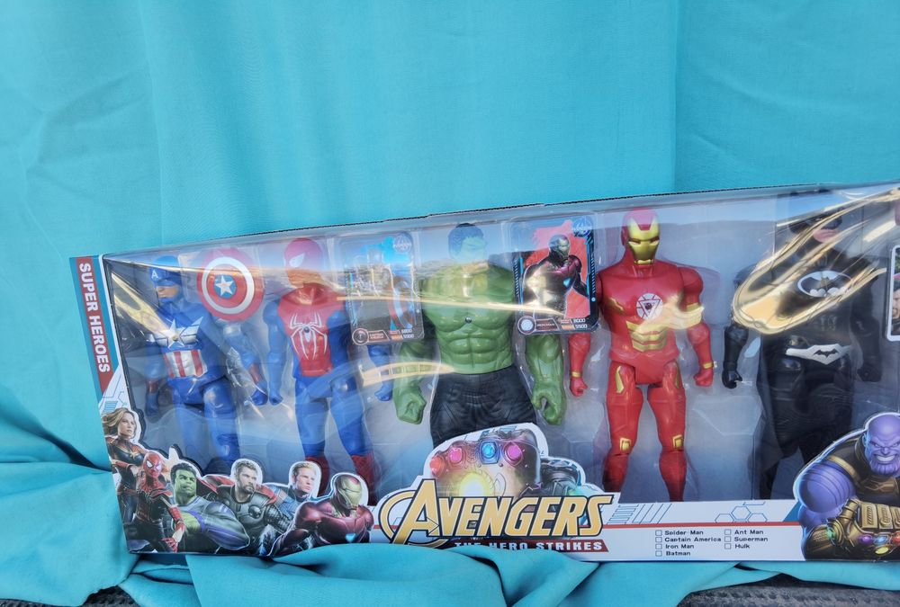 Супер герои спайдърмен