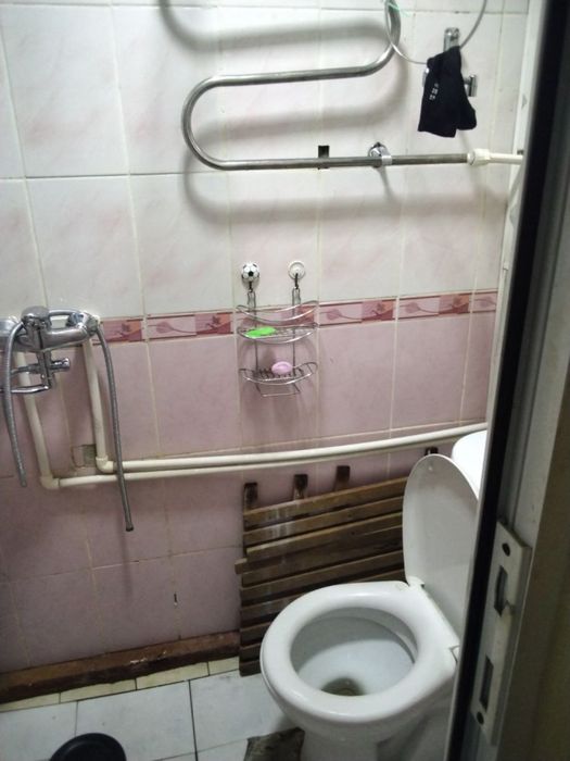 Чиланзар 6.  Срочно Продажа. 1 комнатная кирпич