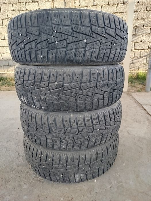 Автошины зимние комплект 4шины
