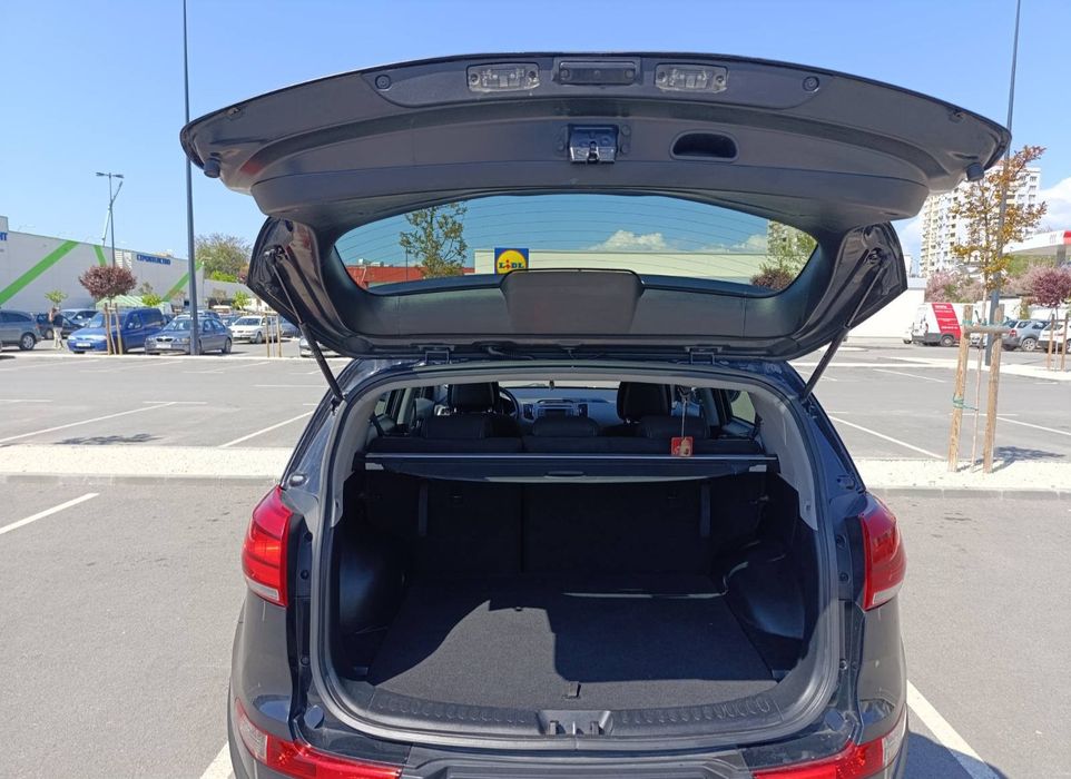 Продавам KIA Sportage