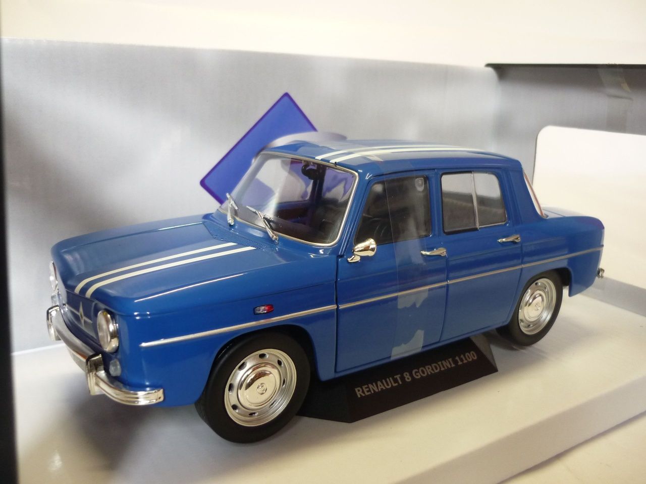 macheta renault 8 gordini 1100 (1967)