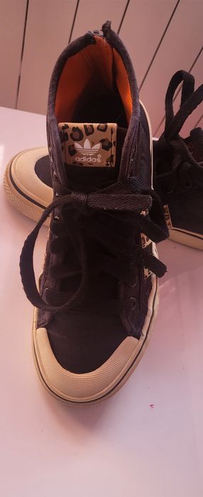 Adidas зимни апрески Uk 4 & Uk 5