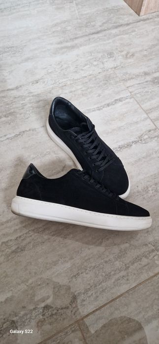 Vând adidași de la h&m