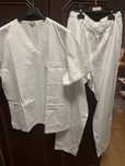 Costum medical mr L b well