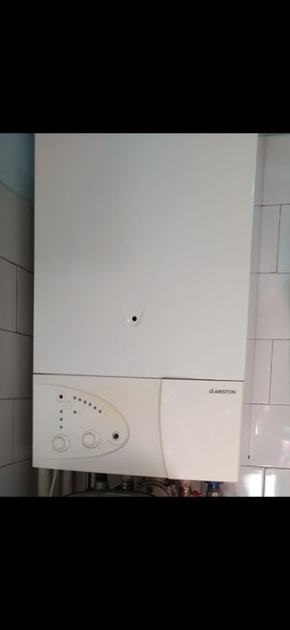 Centrala termica Ariston Microgenus