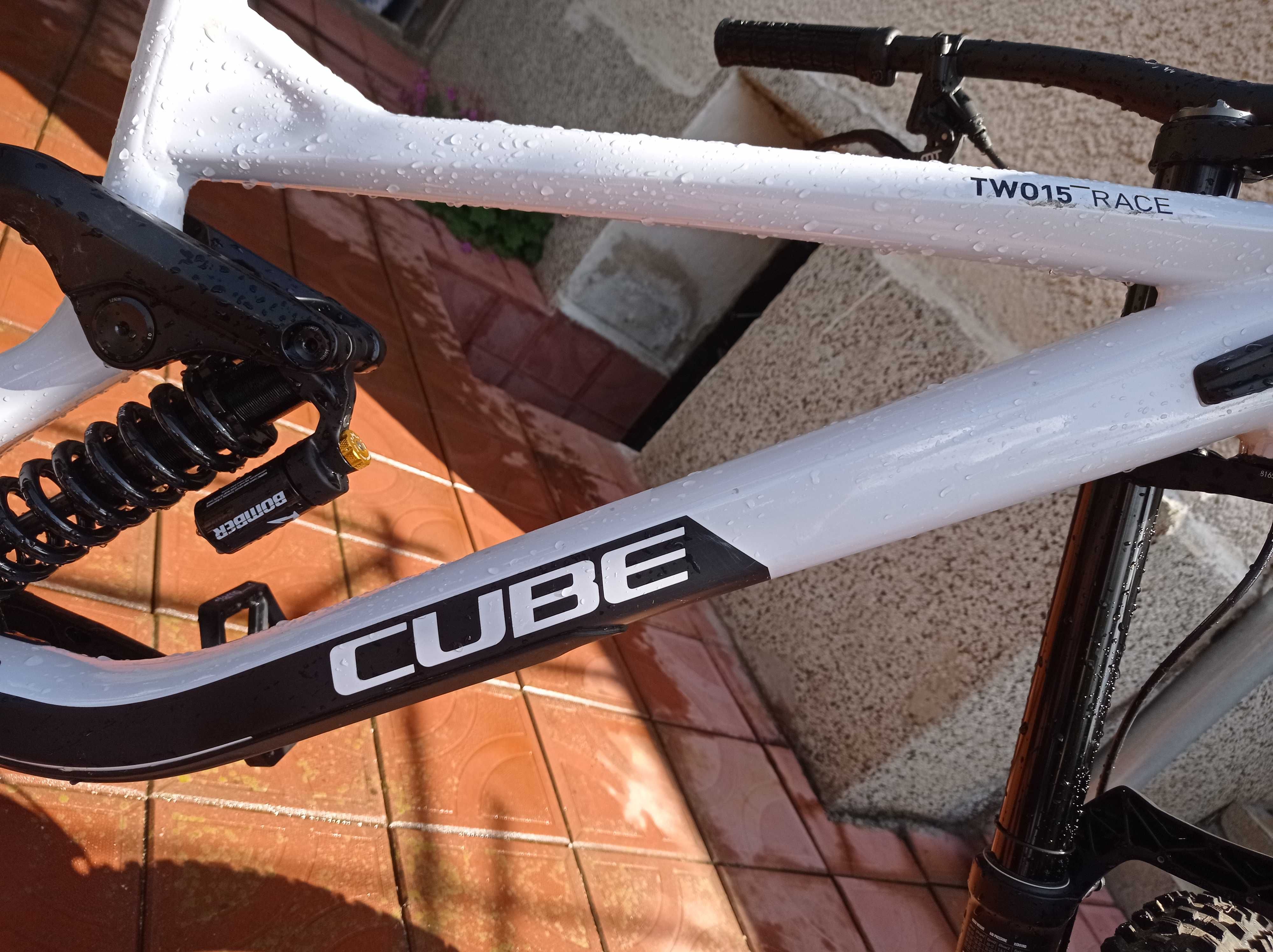 DH велосипед Cube TWO15 RACE size-L 27.5 /без бартер, крайна цена/