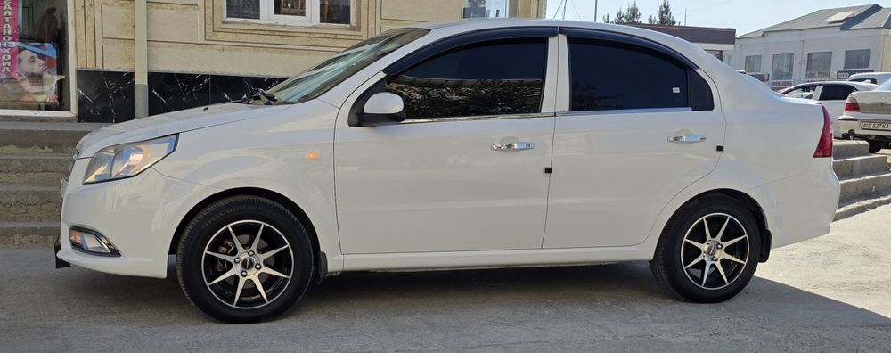 Nexia 3 tayyor minishga.