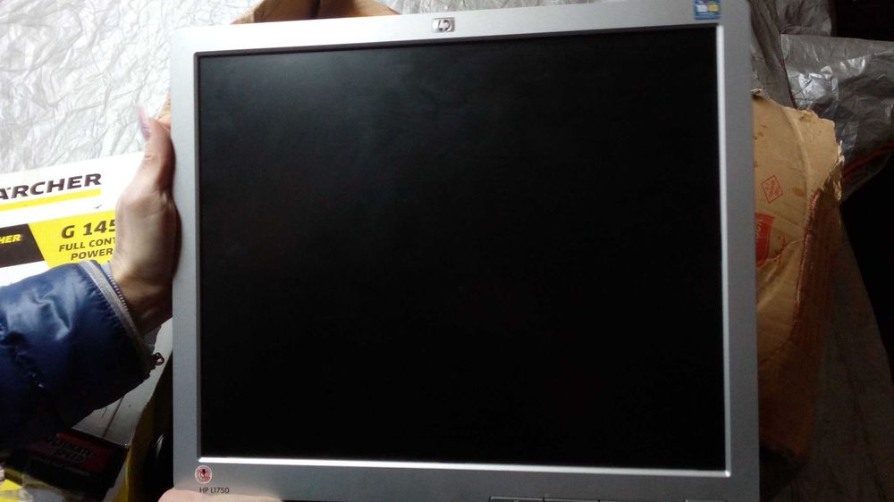 Monitor LCD HP L1750 17" profesional PC calculator