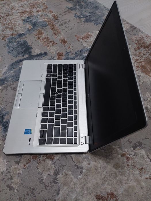 Laptop HP (slim )