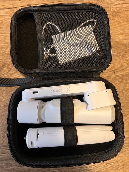 Stabilizator Zhiyun Smooth X