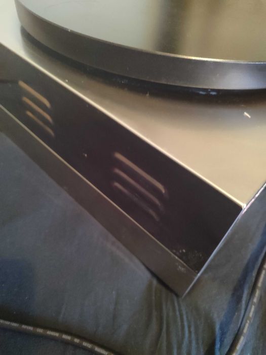 Професионална електрическа машина  котлон за палачинки 40см като нова