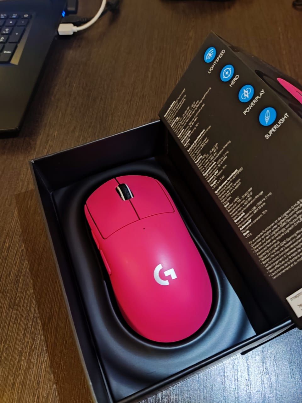 Продаю мышку Logitech G PRO Superlight