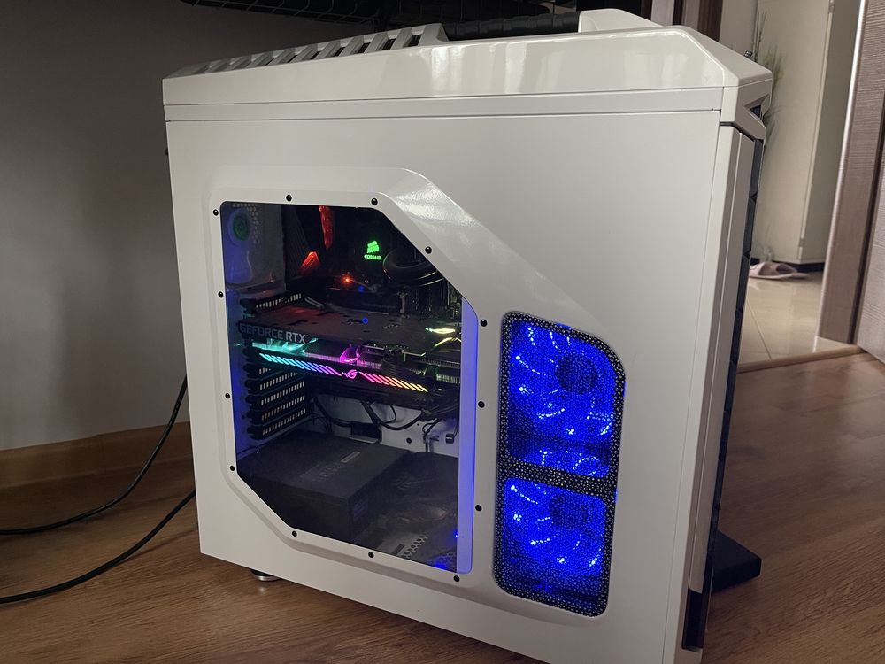 Gigabyte Aorus x570, 32GB RAM, AMD Ryzen 9, 1TB , RTX 3060 12 GB