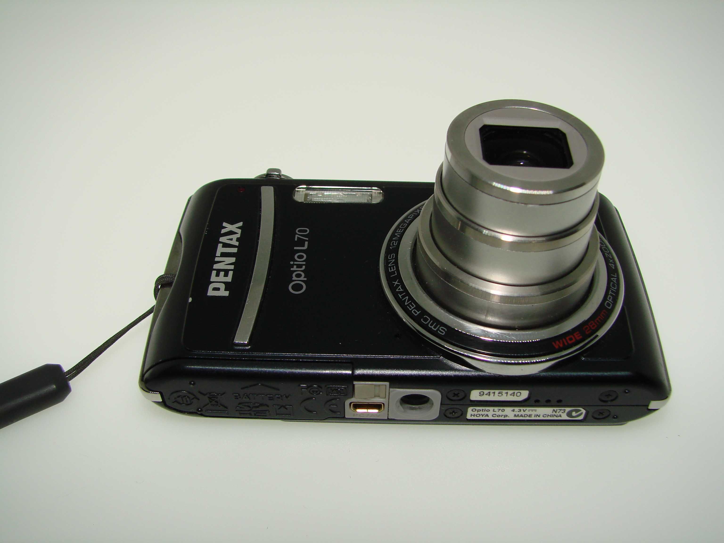 Pentax Optio L70 - Ултра Компактен фотоапарат 12MP, дебелина 16,5 мм