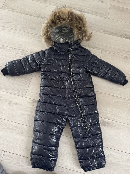 Продам детский зимний комбинезон
